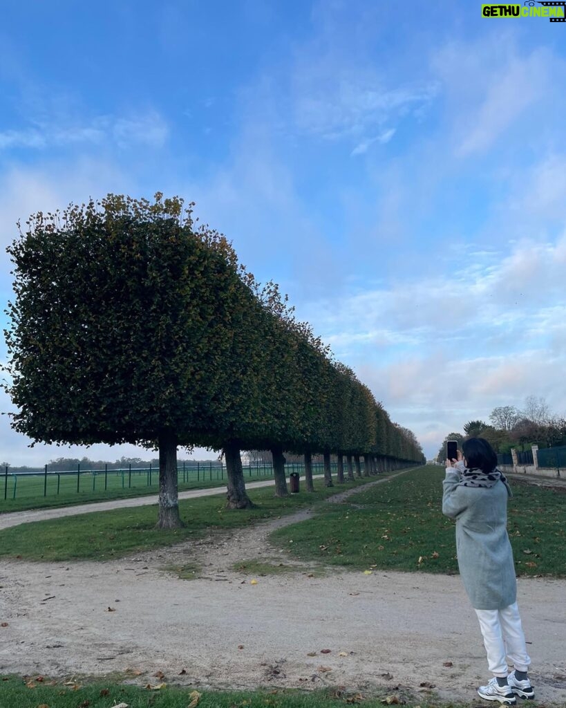 Cho Yeo-jeong Instagram - Paris🌟 #믿을수없지만이틀일정 #그래도좋았다고한다🥳