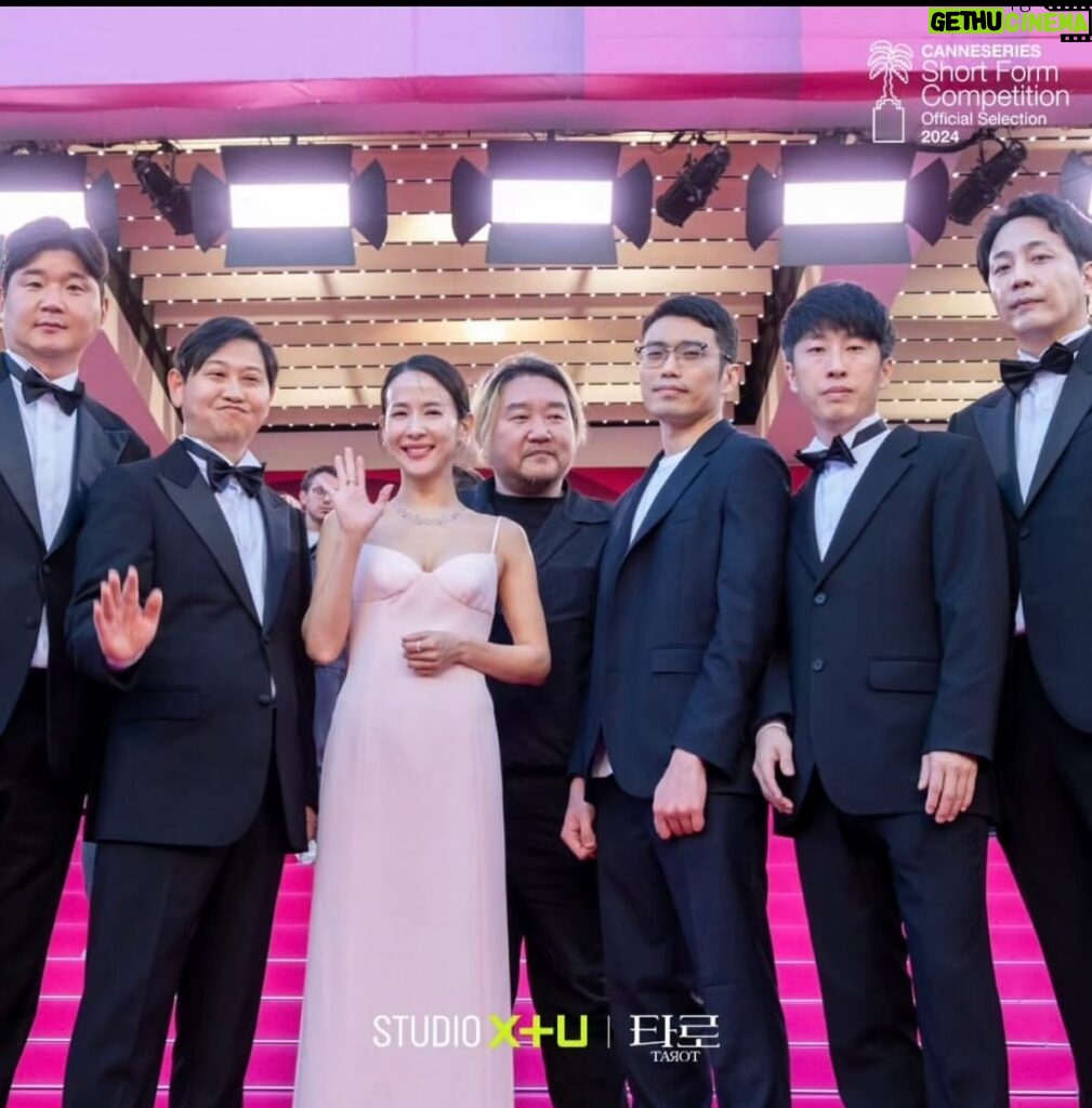 Cho Yeo-jeong Instagram - #칸국제시리즈 핑크카펫💗 LG유플러스 studioX U #드라마 #타로 #cannesseries #cannesfilmfestival