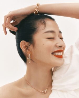 Choi A-ra Instagram - 💍💕