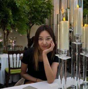 Choi Yu-hwa Instagram - 😗💕