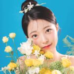 Choi Ji-hye Instagram - 행복해하는 사람들을 보고 어느샌가 같이 미소 짓고 있는 걸 보면 어쩌면 행복도 전염이 되는 건 아닐까 종종 생각해요. 그러니 다들 부디 행복하시길 ! 🤍 아프지 않고, 몸과 마음 건강히! 순간 순간을 기꺼이 만끽하실 수 있길 늘 여러모로 따뜻하고, 더 자주 웃으시길 바라요 저도 더 자주 찾아뵐 수 있도록 앞으로도 열심히 나아갈게요. 기대해주세요 ! 히히 늘 진심으로 감사드려요 ◡̈ 🫶🏻✨ 새해 복 많이 많이 받으세요 ! 💖