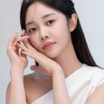 Choi Seol-hwa Instagram - . 오랜만의 프로필 촬영✨ 담다스튜디오는 첫 작업이었어요! 웨딩화보로 유명함 곳인데 프로필은 또 왤케 잘 찍는거예요🩷수고하셨습니다👍🏻