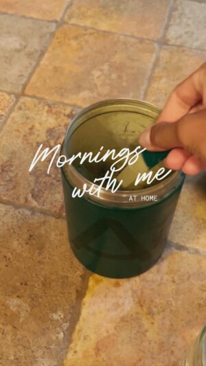 Christel Khalil Instagram - Getting my veggies in with @athleticgreens 🥦.

#morningswithme #eatyourgreens