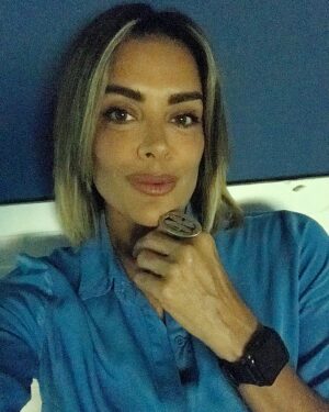 Christina Dieckmann Instagram - Un día a la vez! ⏳😜