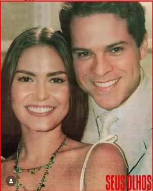 Christina Dieckmann Instagram - 📽Novela SEUS OLHOS:  Boas Lembraças desta época, em 2004 participei na novela “Seus Olhos”, uma versão brasileira da novela venezolana “ Cara Súcia” #carasucia, que foi exibida pelo SBT. Esperando ela entrar no Sbtvideos para maratonar.🥰Saudações a todos meus companheiros. Bons momentos com toda equipe de trabalho! Um abraço forte e Beijos! 🤩Buenos recuerdos de esta época, en 2004 participé en la novela “Seus Olhos”, una versión Brasilera de la novela venezolana “ Cara Sucia”, que fue exibida en el canal SBT.
Buenos recuerdos  con todos mis compañeros de trabajo.  Saludos a todo el equipo! Un abrazo fuerte y besos! 🤩😘. @figueirathierry @carlacabral.oficial @petroniogontijo @juanalba4 @betemendes2010 @nicopuigoficial @lugrimaldioficial  #seusolhos #sbt #novela #brasil #novelabrasileira #actriz #internacional Obrigada a @marcosmichalak quem publicou esta nota!🤜🏻🤛🏻😘😘😘