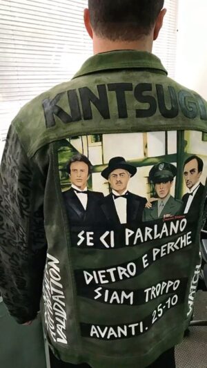 Christina Dieckmann Instagram - Chaqueta de il Padrino. Pintada a mano!✍🏻🎨 Hecho con todo el cariño para mi querido amigo @pezzellaivan 🤩