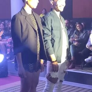 Christina Dieckmann Instagram - En la Noche de ayer, acompañada de mis queridos amigos @artiehoyos @ricardohoyoss disfrutamos del evento @autopistadelamoda , un desfile de 15 diseñadores emprendedores y marcas de la moda. Felicidades a los organizadores del @srtafashionvzla @raynold_steven @blackking00 quienes con mucha dedicación, nos deslumbraron con cada detalle e impecable presentación. 🤩👏👏👏 #desfile #fashion #formula23 #autopistadelamoda #modelos #payacademia #evento #caracas #venezuela