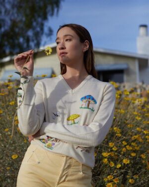 Christina Masterson Instagram - 🌼🍄

📷 @brandonharman