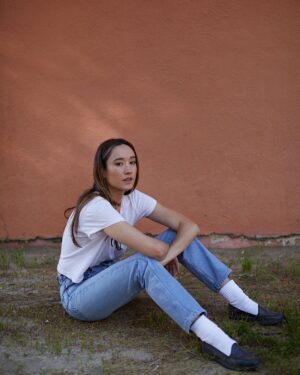 Christina Masterson Instagram - 🍂

pic @brandonharman