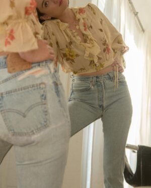Christina Masterson Instagram - friday 💐 @trois_thelabel 📷 @derekdespain