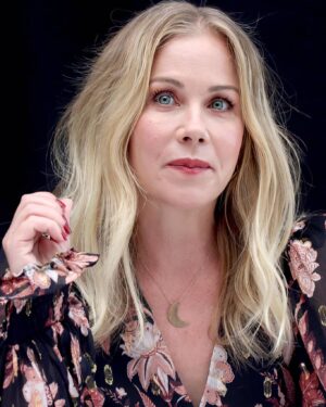 Christina Applegate Thumbnail - 4.4K Likes - Top Liked Instagram Posts and Photos