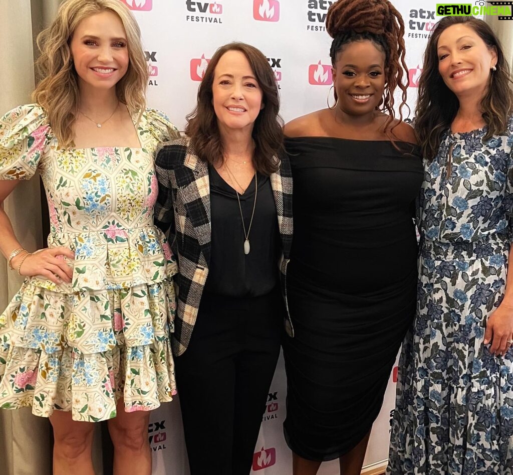 Christina Chang Instagram - Thank you @atxfestival for having us! Fantastic way to celebrate the process of creating stories for 📺 And so fun to reunite with some folks, especially some of the wonderful women on @thegooddoctorabc!! @fionagubelmann @briasamone @erinrgunn Big thanks to @brandialbahary at @sptv @emilymosswilson 💛 #atx #atxtvfestival #thegooddoctor #femaleempowered 👗: @misa_losangeles 💄: @desiraecherman 💈: @nadiahoecklin