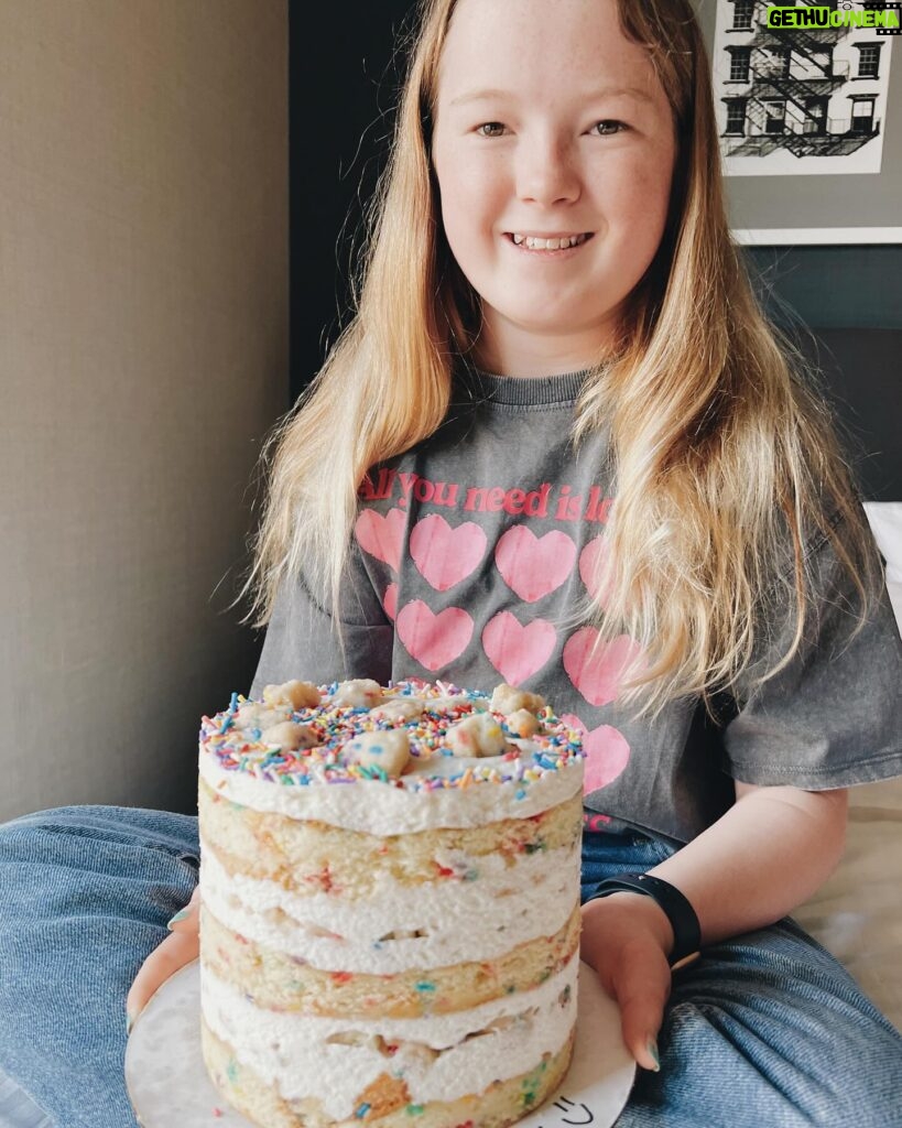 Christina Tosi Instagram - Thank you @makeawishamerica for making my dreams come true!😊It was an amazing experience to meet and bake with @christinatosi at @milkbarstore and explore NYC!!🏙️🧁This was an experience of a lifetime and I still can’t believe it happened! FIY, Christina is an absolutely amazing person!❤️❤️