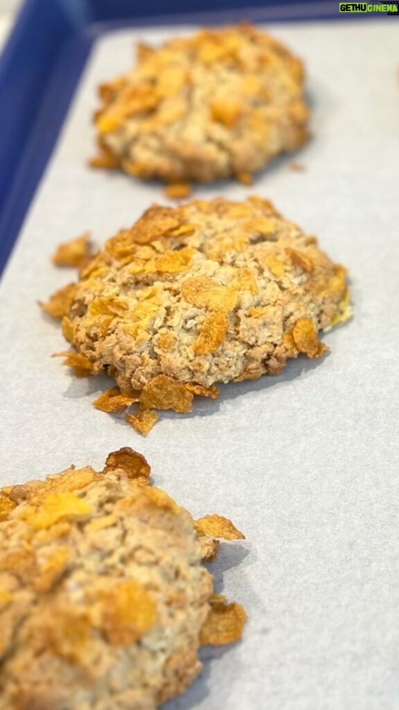 Christina Tosi Instagram - Celebrating #BakeClub’s 4th birthday with a recipe from the family archives, what my grandma called Cereal Cookies ….guess the apple doesn’t fall far from the tree. Get the whole recipe at christinatosi.com