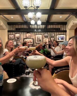 Christine Ko Instagram - August is my favorite month, said every leo ever 🥳⛳️🐕❤️

PS. He watched an IG reel, changed my swing, and it worked 😱