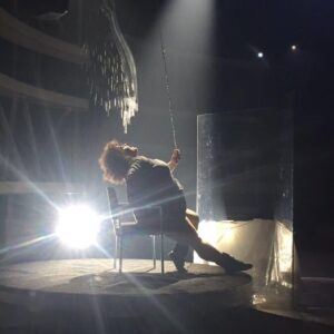 Christine Morency Instagram - 👯‍♂️ 100% Flashdance. 👯‍♂️

EXCUSEZ-MOI LES JARRETS, PARDON!?! 😍💥

FAT. FIERCE. FORTE. FIÈRE. 

Merci. BONSOIR! 🤘🏻💣💥