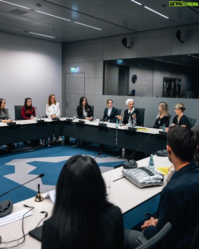 Christine Lagarde Instagram - Applications are now open for this year’s ECB Scholarship for Women! I encourage all young women enrolled, or about to enrol, on a master’s course in economics, statistics, engineering or computing to consider applying. Find out more on the ECB website. Here I am with some previous recipients of the scholarship. #ThrowbackThursday