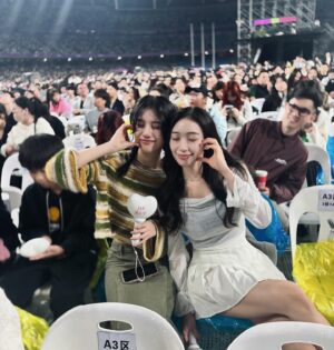 Christine Lo Instagram - 兩個禮拜前的最近

#琦俐蹲下