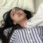 Christine Lo Instagram - 終於演到瘋子 披頭散髮 光腳丫子亂跑 髒兮兮的 好 開 心 🤣🤣