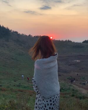 Chung Yoon-hye Instagram - #HELLO #2022 잘부탁해 모두 건강하고 행복한 일만 가득하시길 바라며 ❤️
