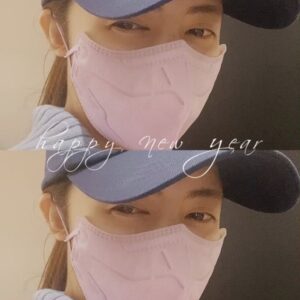 Chung Yoon-hye Instagram - #32 어색한 숫자 #해피뉴이어