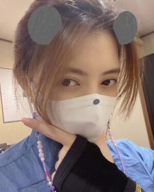 Chung Yoon-hye Instagram - 보러오시개 🐥 https://youtu.be/nHCaY1-G__o #윤혜채널 #업로드 완료 #미션 #success