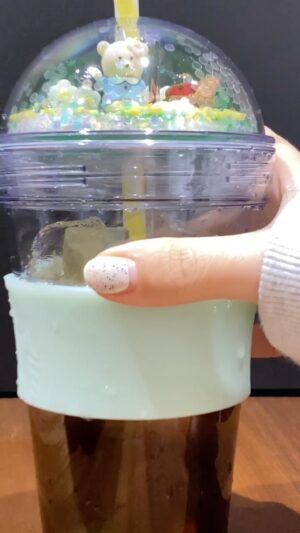 Chung Yoon-hye Instagram - #starbucks #spring #스타벅스텀블러 #스타벅스봄md
