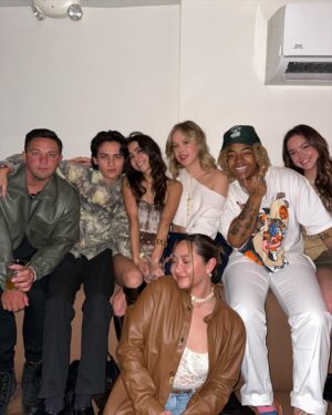 Ciara Riley Wilson Instagram - just absolutely boogied the night away for 22 with my best friends in the whole world. i rlly love these ppl. i rlly rlly love these ppl. thank u @thevictoriansm 🎂