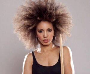 Cindy Blackman Instagram - I had a great time at the South Jazz Kitchen! Thanks everyone for showing up!
https://loom.ly/4XirW4k LINK IN BIO
 #drumstress #Santana #Vaterdrumstricks #drummer #CBSband #CindyBlackmanSantana #cindyblackmansantanaband #jazzband