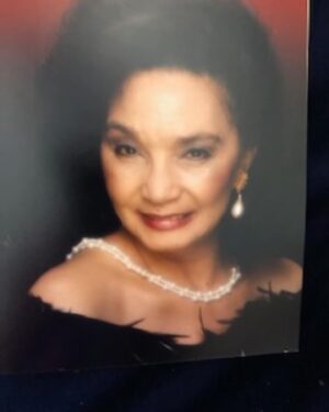 Cindy Blackman Instagram - Happy-Happiest Mother’s Day to my Superbly Incredible Mom! You’re gorgeous inside & out! My hero, I love you mom. Thank you for being so amazing, I’m grateful & honored to be your daughter. You are the epitome of spirituality, class, grace m, elegance & style all in one beautifully sun kissed package 💗💗💗💗💗💗💗💗💗