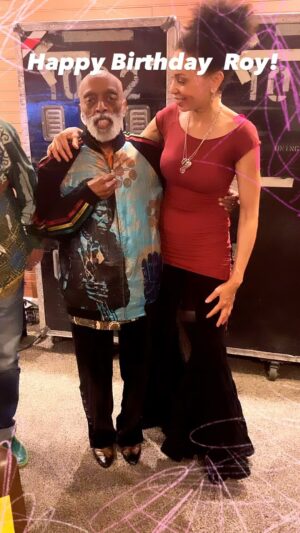 Cindy Blackman Instagram - Happy Birthday to drummer great ROY HAYNES!!! 99 & still hittin’ Thanks for being so amazing !
🎂⭐️🎂⭐️🎂⭐️🎂⭐️🎂⭐️🥁💎🥁💎🥁💎backstage @hoblasvegas 🥁💎🥁💎🥁💎🥁💎🥁🩷🩷🩷🩷🩷🩷🩷🩷🩷🩷💗💗💗💗💗💗💗