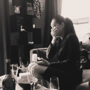 Cindy Fabre Instagram - Une photo, un mot : OUI! 💍