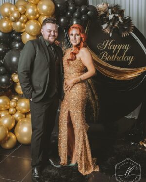Cindy Sander Instagram - Merci à toutes les personnes qui étaient présentes pour célébrer mon anniversaire ce fut un moment mémorable 
Bien sûr, d’autres photos suivront @madame.santoro @pierreyvesduchesne @mi_kascouille @gary.jarny @enzo_br_1 @gaelleemma @monsieur_keto @amandaabagima_nutrition
crédit photo @ludovic.faivre.photographe