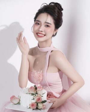 Cindy Diễm Mii Instagram - Chúc mừng sinh nhật Cindy 🎂
Mong mọi điều tốt đẹp sẽ đến với Cindy 💕