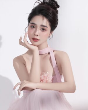 Cindy Diễm Mii Instagram - Chúc mừng sinh nhật Cindy 🎂
Mong mọi điều tốt đẹp sẽ đến với Cindy 💕