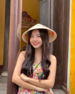Cindy Diễm Mii Instagram - Em gái Hội An 🤗