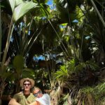 Cindy Poumeyrol Instagram - Paradis sur terre - les Seychelles Complètement sous le charme de Praslin, et amoureuse de la Digue. Merci encore @fairmoove . Très heureuse d’avoir intégré le programme Testeur de voyage. Dernier jour pour vous inscrire et vivre l’expérience de Testeur de voyage. Rdv sur le site Fairmoove 😎 Invitation