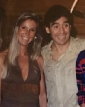 Cinha Jardim Instagram - ADios Maradona 🤍