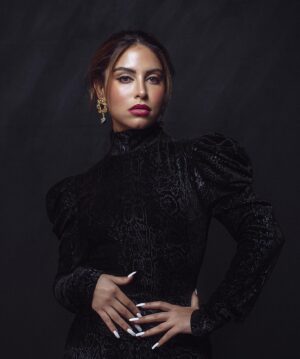 Cinthya Carmona Instagram - Di•vine  Fem•i•nine 
@clichemag 

Photo: @quavondo @jaclyn_robyn 
Hair: @hairbyguylevi 
Makeup: @styledby_ron 
Styling: @maisonpriveepr_la 
Nails: @theblushnailbar