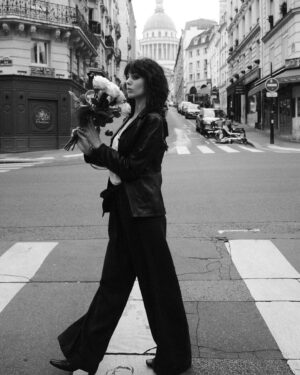 Claire Chust Instagram - Balade avec @dewaelpage 📸🌹