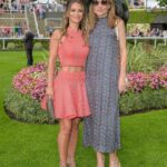 Claire Forlani Instagram - @ascotracecourse @greenroomvip #kinggeorge such a fun day at the races , perfect weather , great group people and as always @zafrushdie & the @greenroomvip hosting a fabulous day! ❤️