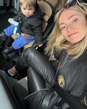 Clara Paget Instagram - 🤹‍♀️Live, Life, Ludo, selecta 🤹‍♀️