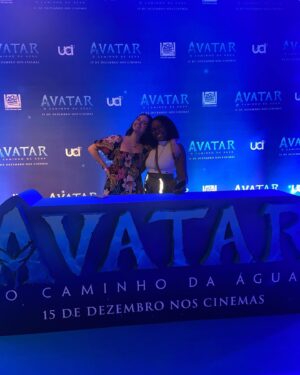 Clara Tiezzi Instagram - não trabalho com spoiler, mas eu preciso dizer que o segundo conseguiu ser ainda melhor que o primeiro 💙

muito obrigadaaa @disney @casecomunica @destaqueimagem