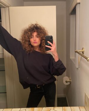 Clara Wilsey Instagram - Groupie went on world tour ✈️ ✨