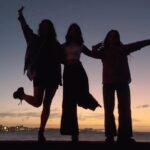 Clara Alvarado Instagram - ojalá poder bailarla juntas 💞✨ os echo de menos @caboagustina @ornecattaneo y a todo el dream team 🏊‍♀️ 🔊 “Amnesia” @biutibambu (sube el volumen!!) Que paséis un buen finde familia 🫶🏻