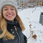 Clara Henry Instagram - Okej här kommer nyheter i det zoo som kallas mitt hem: jag är då tydligen bonusmorsa till en hund. Min tjej tog hem honom från gatan i Tulum där hon jobbade förra vintern och nu har vi honom på halvtid tillsammans med ett par av hennes vänner. Så lille instagrammen, möt Cielo! "Nej Clara det där är en selfie av dig där man skymtar fyrbent i bakgrunden" ja SÅKLART för jag kommer ju inte slösa mina gulligaste Cielo-bilder utan att ha en hashtag att spara skiten under??? Så hjälp! Detta brukar ni vara bra på. Vad har vi för hashtagförslag? De andra kreaturen har ju #bobthebae och #åhhelgakatt . Ordvitsar premieras. Okej gå lös.