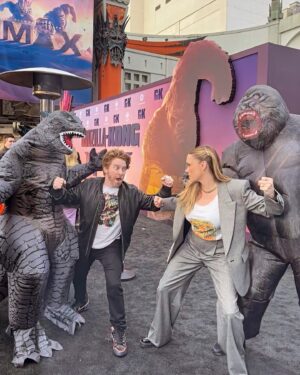 Clare Grant Instagram - Give me all the giant monster movies!!