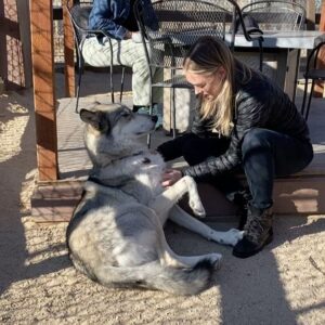 Clare Grant Instagram - Fell in love with a pack of wolves and now I’m ready go full on Princess Mononoke. 🐺 Thank you @apexprotectionproject for rescuing these wonderful creatures and giving them a safe life full of love and compassion. We are so appreciative of all you do! Everyone should check out @apexprotectionproject and see all of the great work they do.