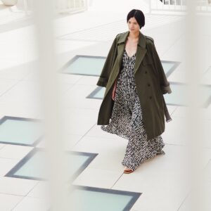 Clare Waight Keller Instagram - Launching globally today my new collection in collaboration with @uniqlo 
Drop 1 of Uniqlo:C in stores from Thursday 22nd February ❤️🩵