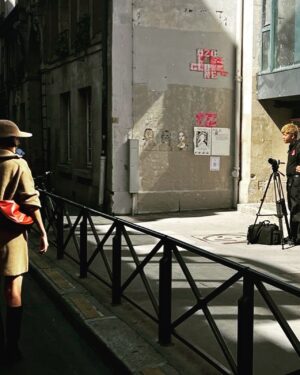 Clare Waight Keller Instagram - Work Trip Part 2 - 72 hours in Paris 

#parisienne 
#tiles
#shadows
@uniqlo : C #blueshirt
#talking
#looks
#goodhairday 
@uniqlo
#streetstyle
@uniqlo :C